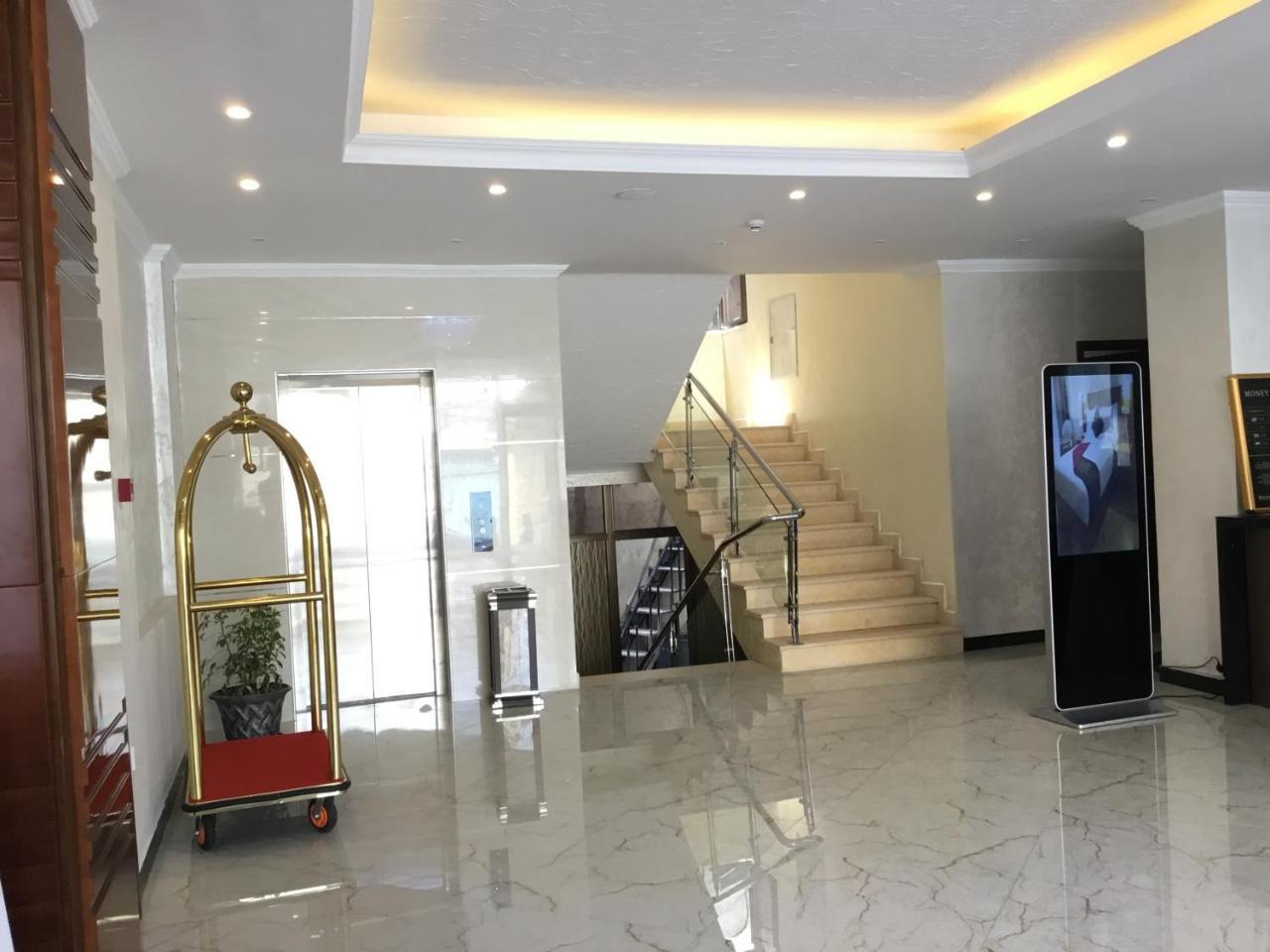 Marcen Addis Hotel Екстериор снимка