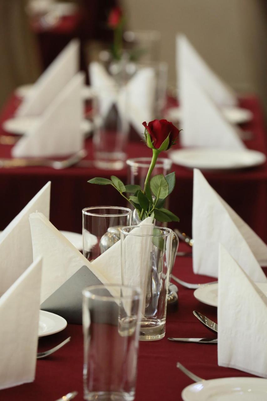 Marcen Addis Hotel Екстериор снимка